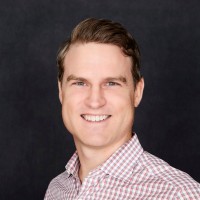 Connected Investor Robert Farinholt