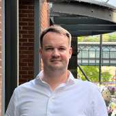 Connected Investor Dimitri Mikhalchuk