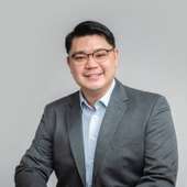 Connected Investor Jonathan Sim