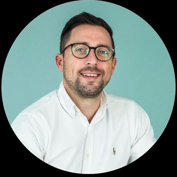 Connected Investor Laurence Jones