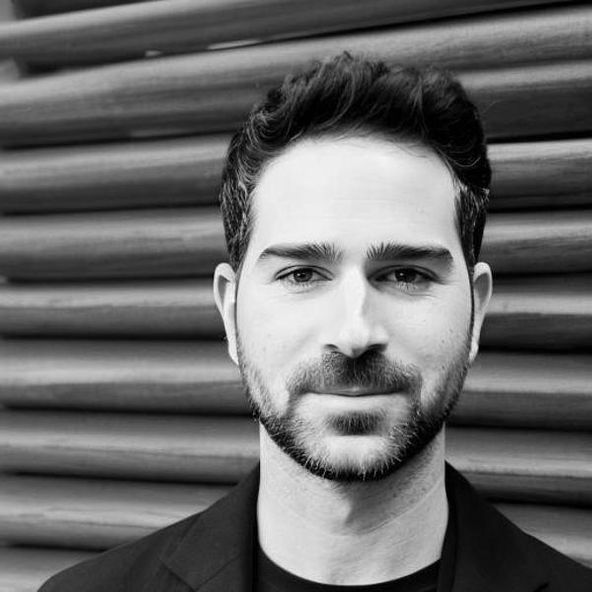 Connected Investor Roy Meirom