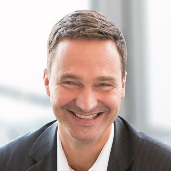 Connected Investor Dr. Alex von Frankenberg