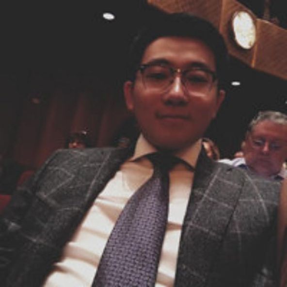 Connected Investor Leon Hu