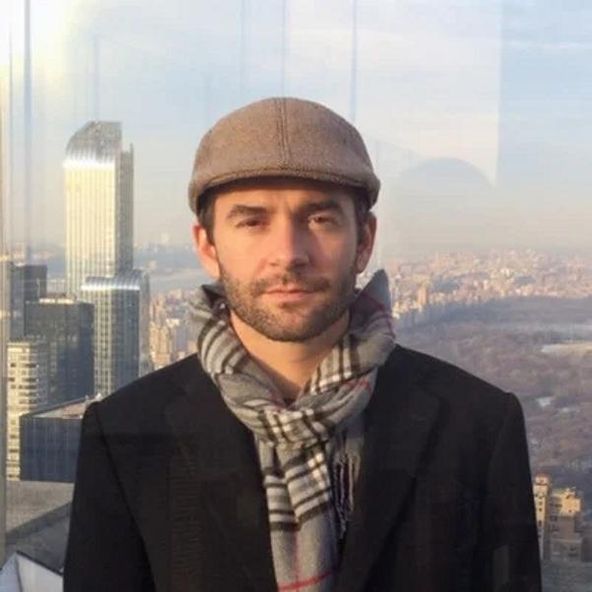 Connected Investor Timothy R