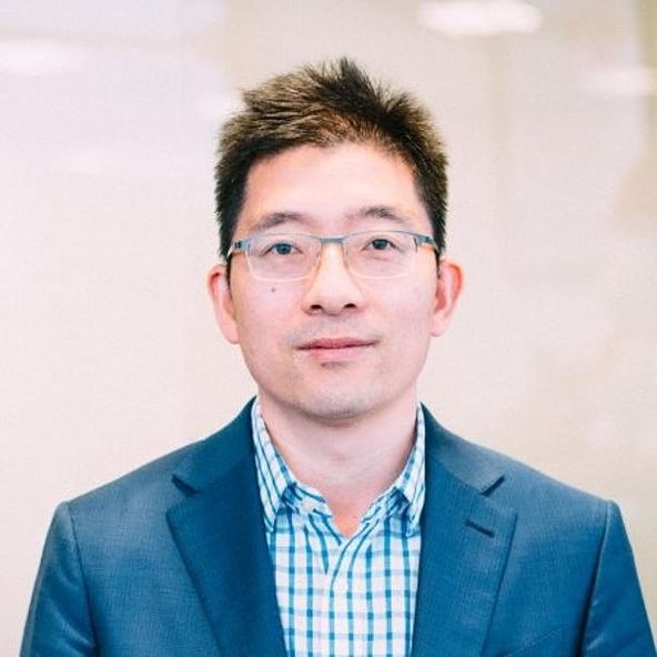 Connected Investor William Hu