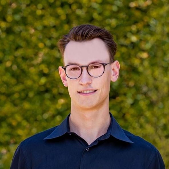 Connected Investor Harry Morris