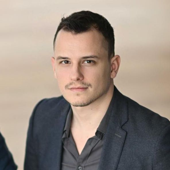 Connected Investor Axel Pilicer