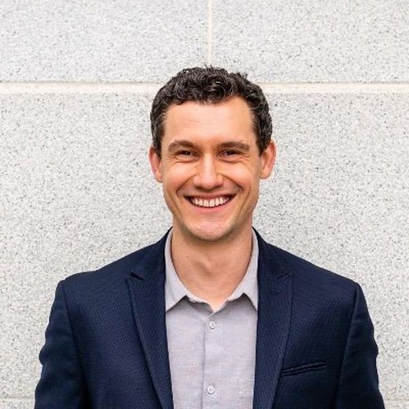 Connected Investor BOGDAN CRISTEI