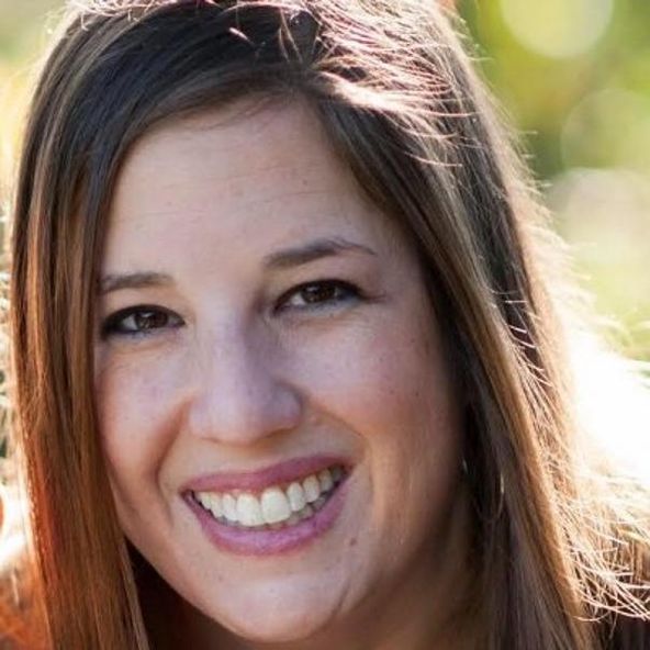 Connected Investor Robyn 	 Reiss