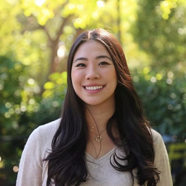Connected Investor Olivia Deng
