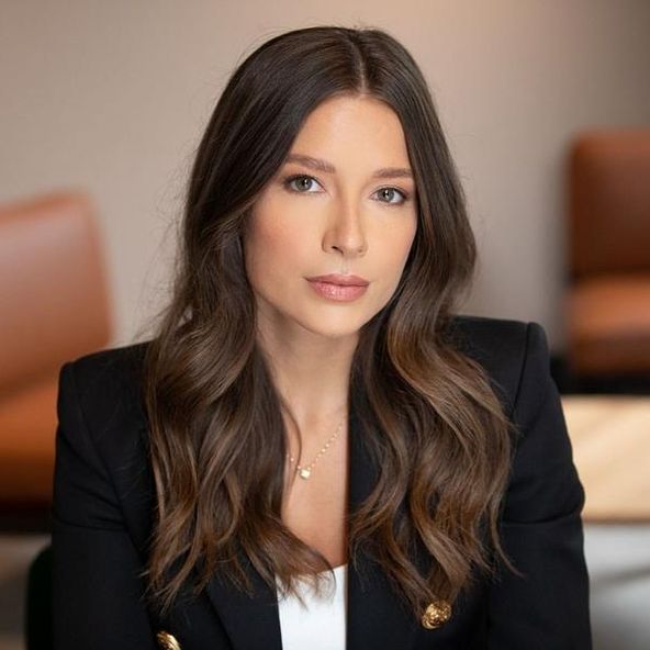 Connected Investor Annelie Ajami