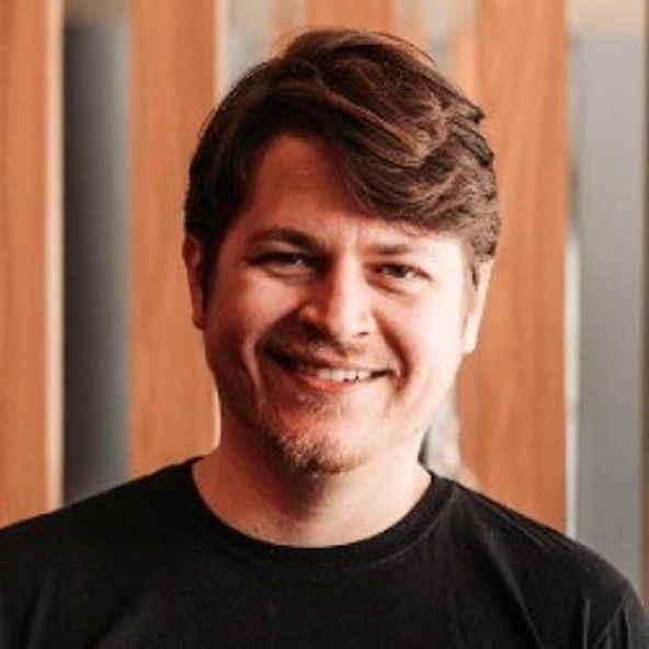 Connected Investor Uelen Paulo