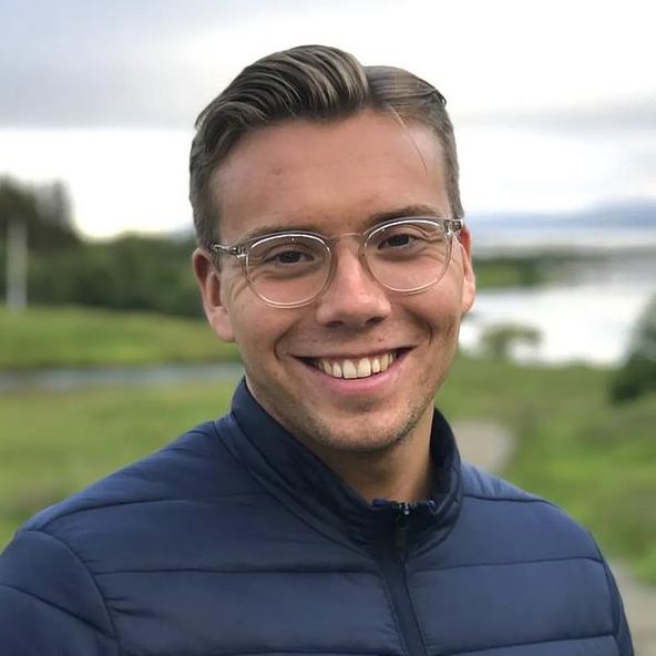 Connected Investor Aron Jóhannsson