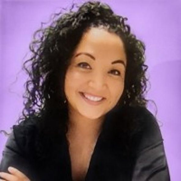 Connected Investor Adrianna Samaniego
