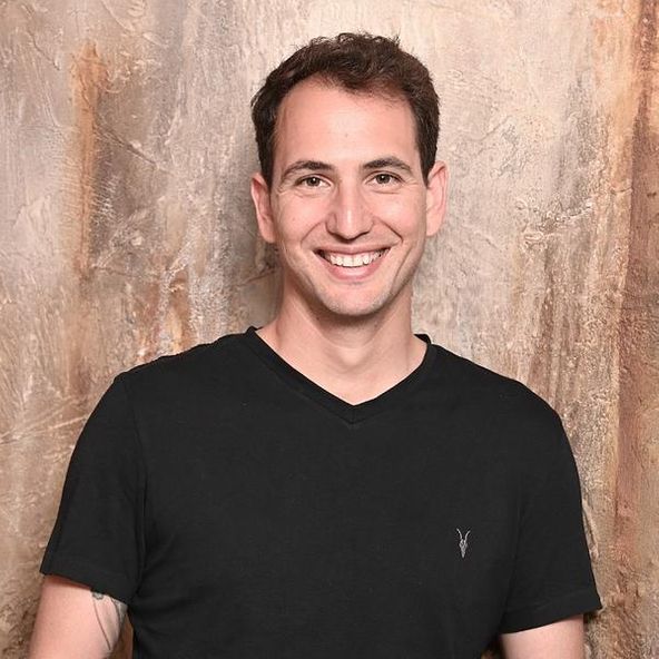 Connected Investor Amos Meiri