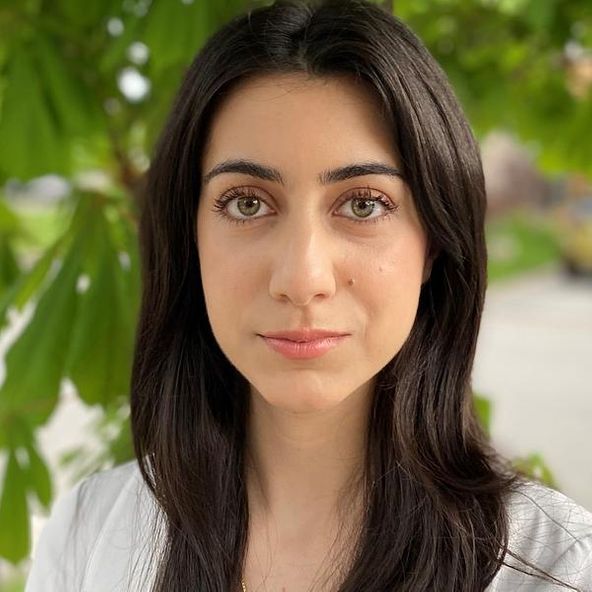 Connected Investor Maryam Rezakarimi