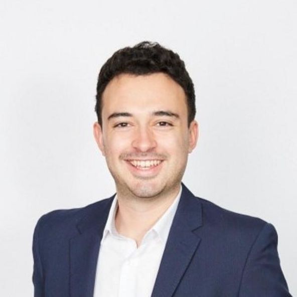 Connected Investor Christopher Tapper