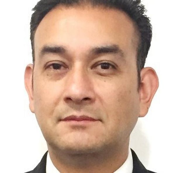 Connected Investor Carlos Gomez Chavez