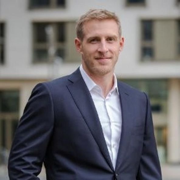 Connected Investor Oliver Schmäschke