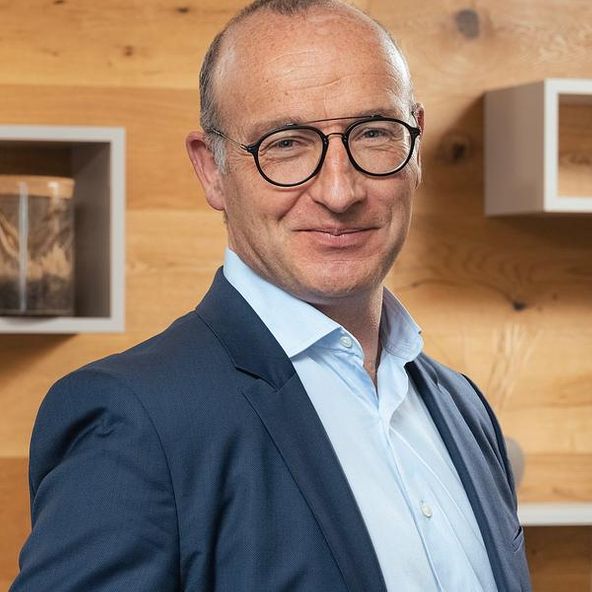 Connected Investor Francois Valencony