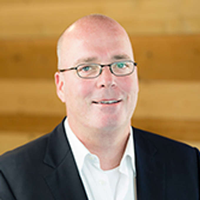 Connected Investor Derek Smyth