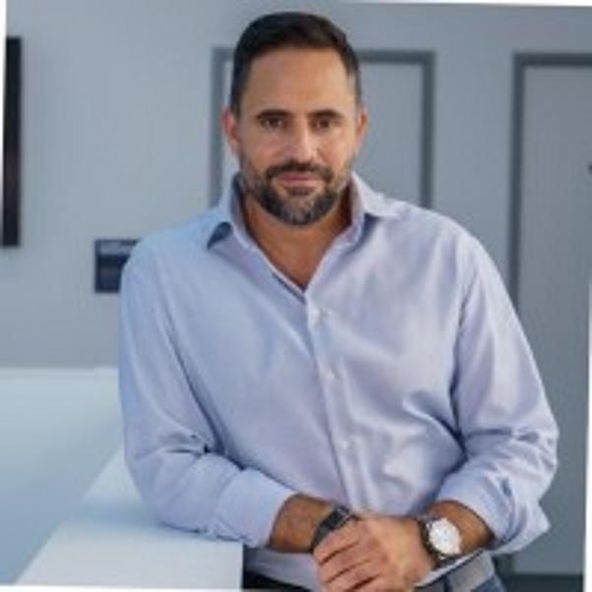 Connected Investor Ali Hashemi