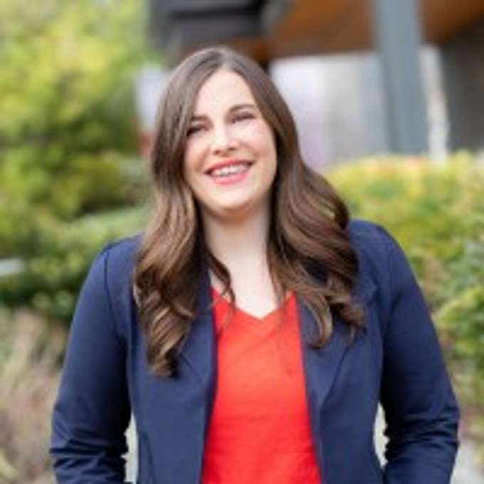 Connected Investor Molly Norris Walker