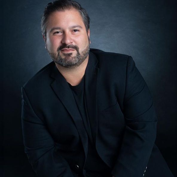 Connected Investor Christián Quiñónez