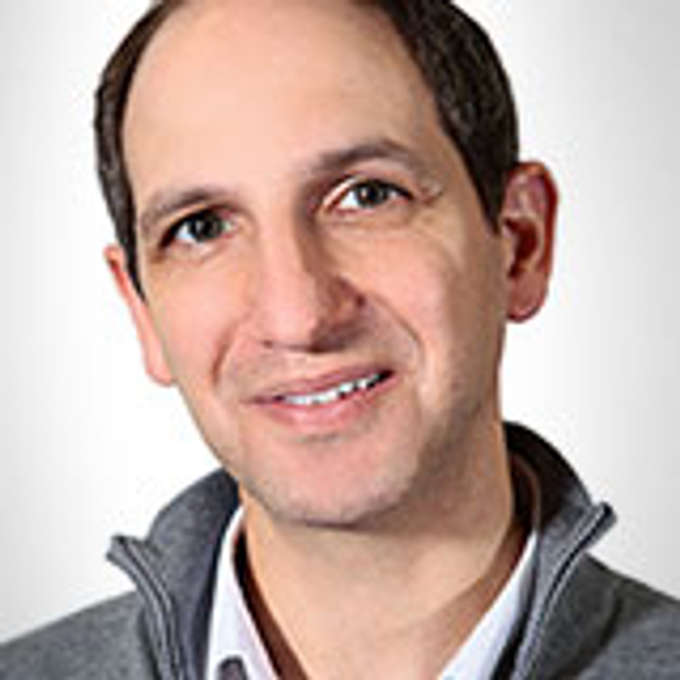 Connected Investor Yair Re'em