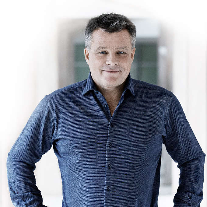 Connected Investor Peter Warnoe