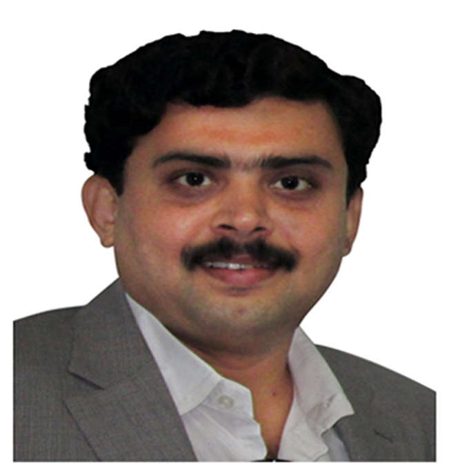 Connected Investor Ravi Thakur