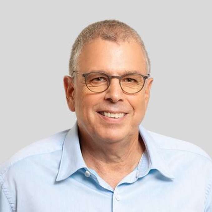 Connected Investor Aaron Mankovski