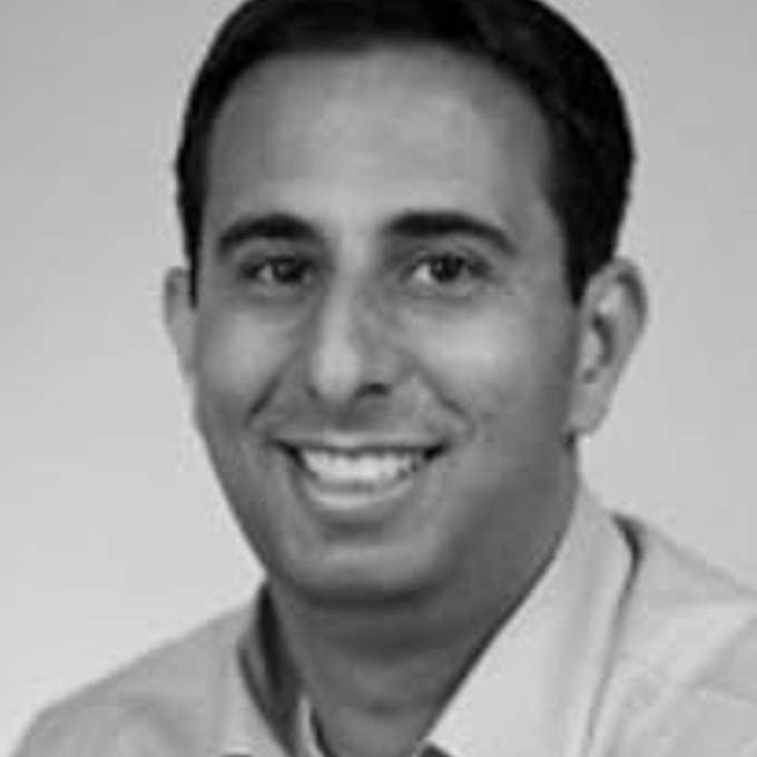 Connected Investor Ari Zilka