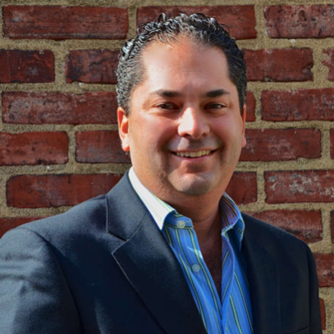 Connected Investor Wayne Kimmel