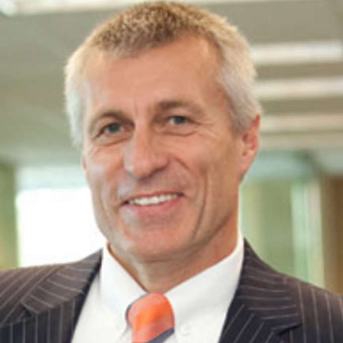 Connected Investor Jens Eckstein