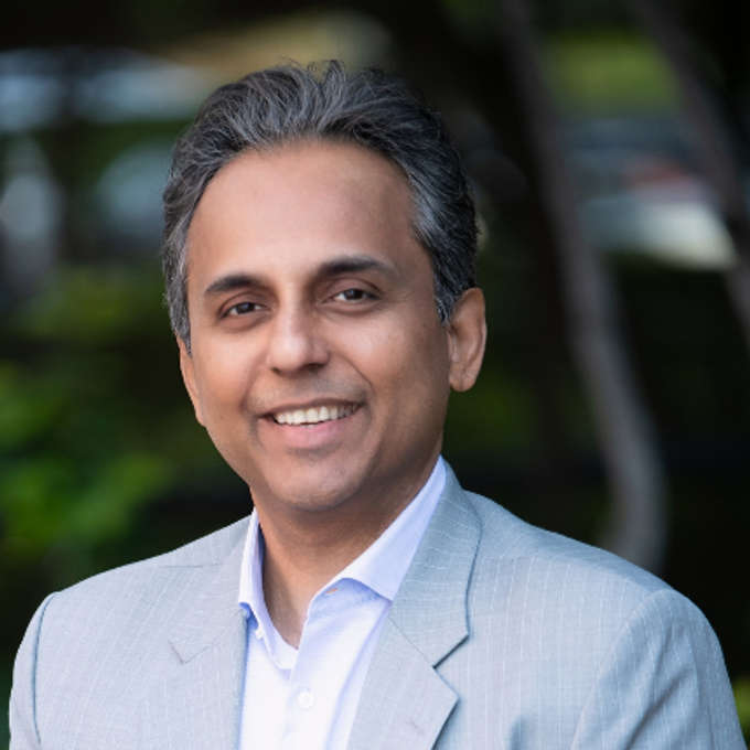 Connected Investor Aasim Hasan