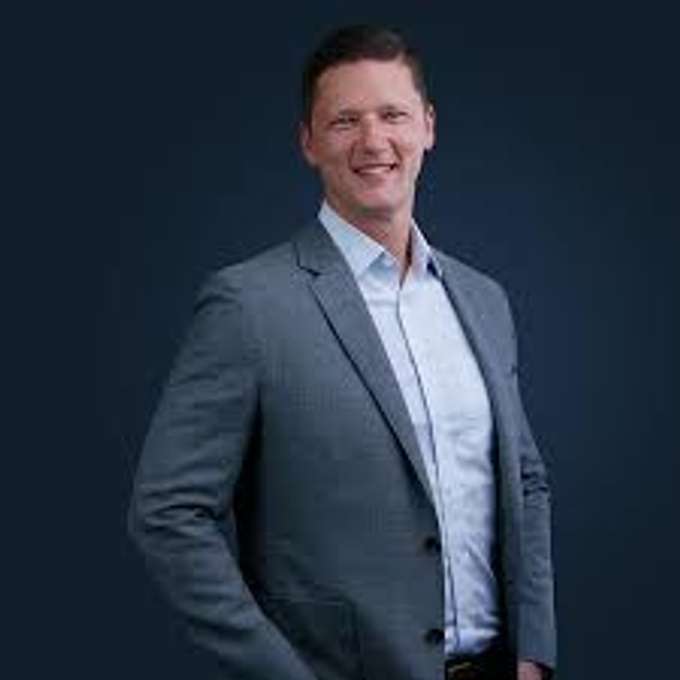 Connected Investor Chris O'Connor