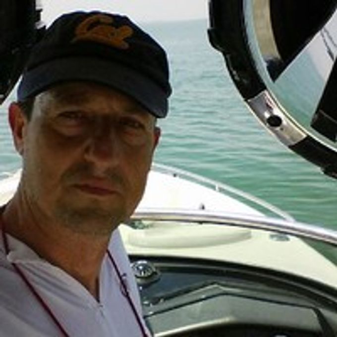 Connected Investor Moshe Raines