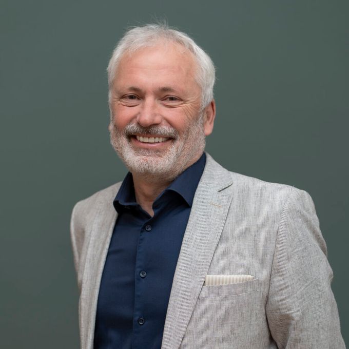 Connected Investor Rene Savelsberg