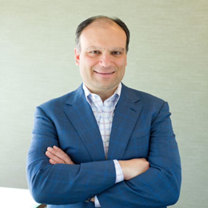 Connected Investor Scott Perricelli