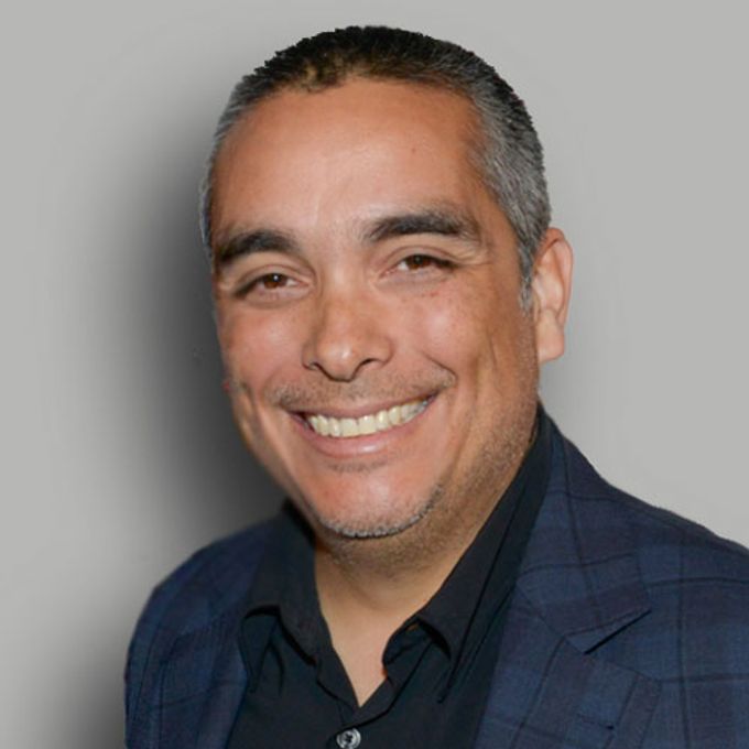Connected Investor Manuel Gonzalez