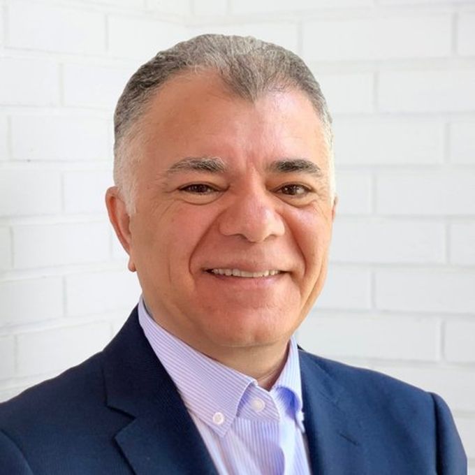 Connected Investor Reza Zadno