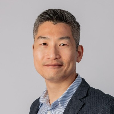 Connected Investor Alex P. Leung