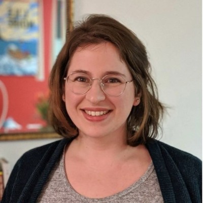 Connected Investor Miri Fenton