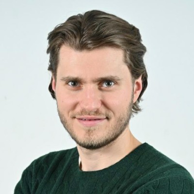 Connected Investor Remus Radvan